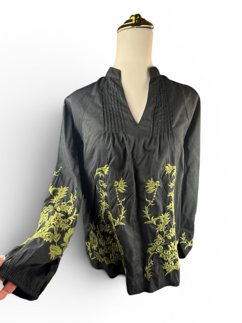 Ivy Jane Women's Poet Top XS Black Embroidered Peasant Festival Boho